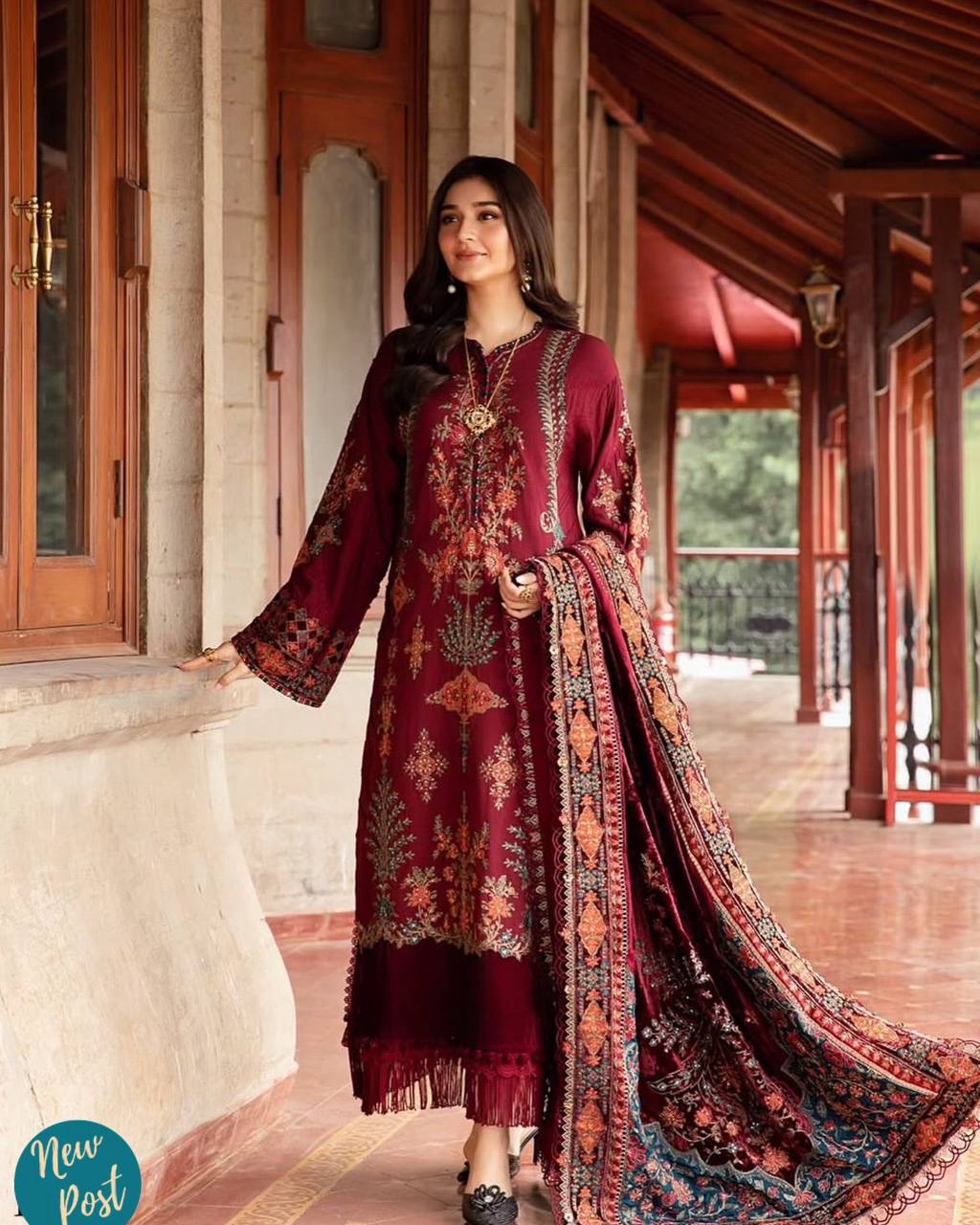 DESIGNER WEAR EMBROIDERED TOP WITH PANT &amp; DUPPATA PAIR💝*