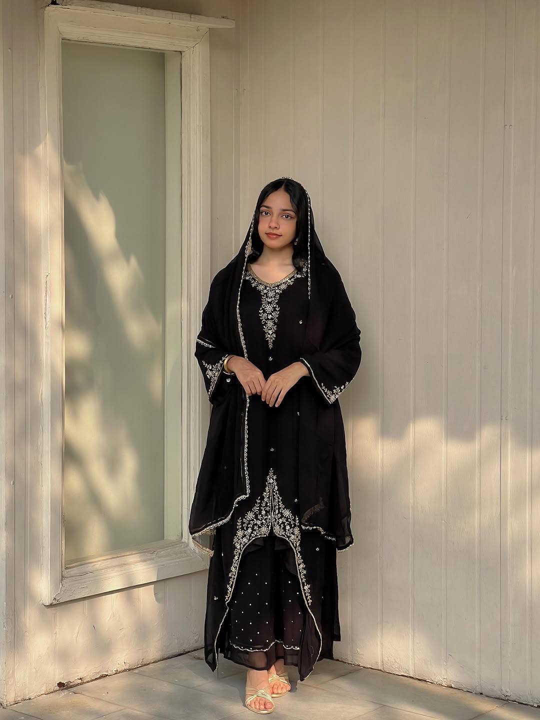 ✅*NEW ĐĚSIGNER PARTY WEAR TOP AND PLAZZO. WITH FANCY DUPPATA AND EMBROIDERY WORK*✅