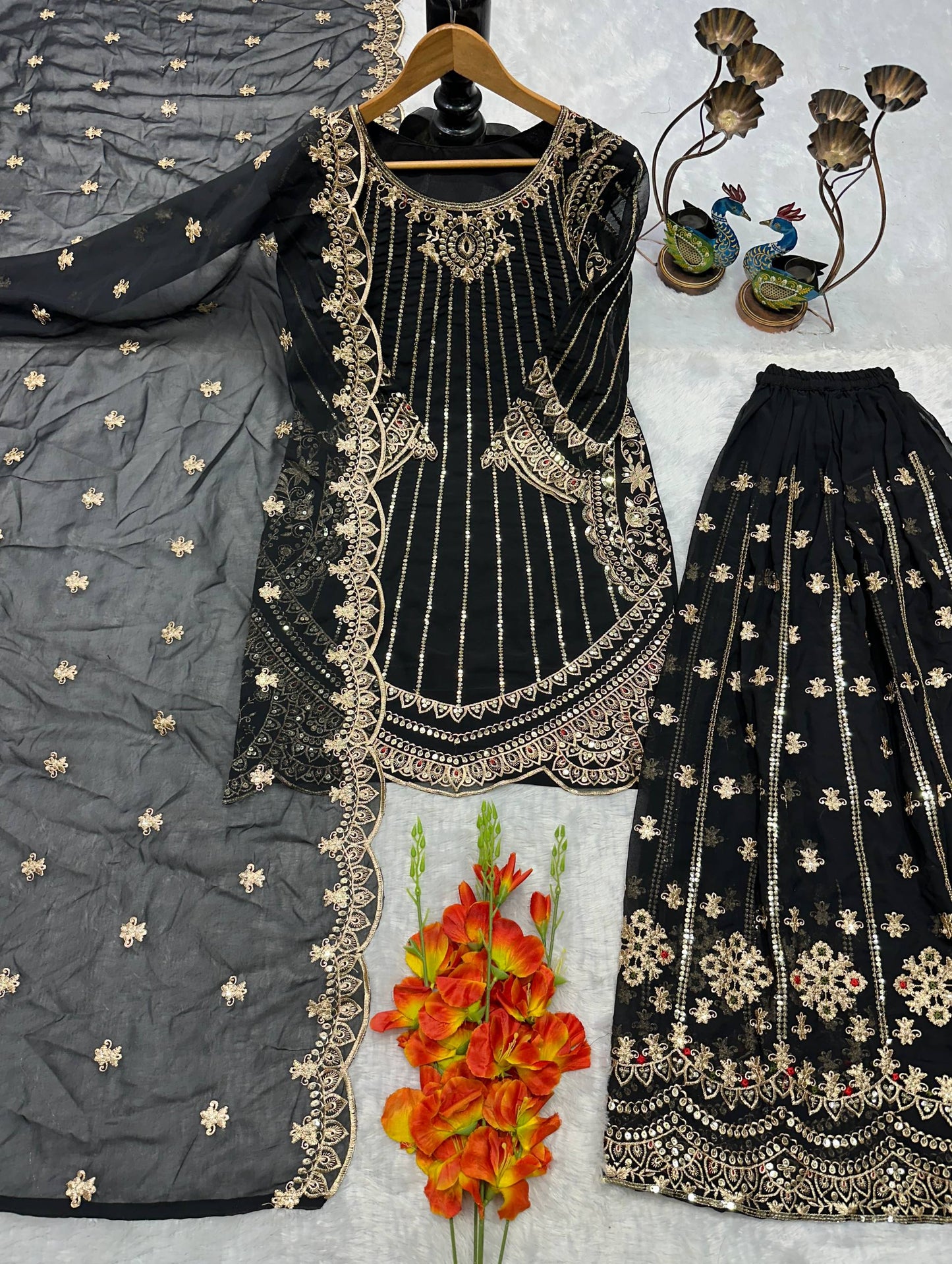 NEW ĐĚSIGNER PARTY WEAR TOP AND PLAZO. WITH FANCY DUPPATA AND EMBROIDERY WORK*✅