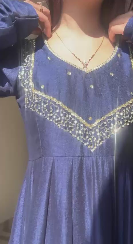 *VLM LUNCHING NEW ĐĚSIGNER PARTY WEAR LOOK GOWN WITH PANT AND EMBRODARY WORK*