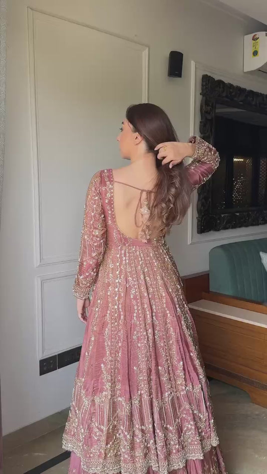LUNCHING NEW ĐĚSIGNER PARTY WEAR LOOK  GOWN WITH LAHENGHA AND EMBROIDERY  WORK*
